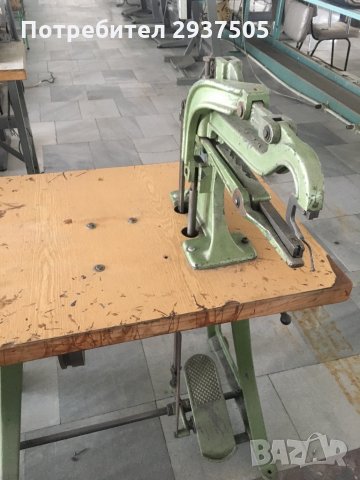 Кламер машина за поставяне на токи, снимка 2 - Други машини и части - 32095396