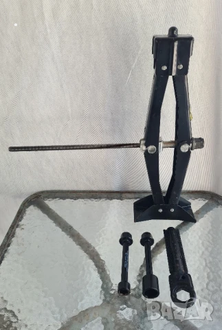 Крик и клуч за развиване на жанти OPEL Vivaro RENAULT Trafic NISSAN Primastar, снимка 2 - Части - 51232705