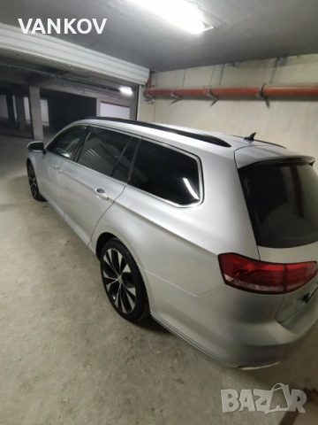 VW Passat Variant 2.0 TDI, снимка 6 - Автомобили и джипове - 54361792