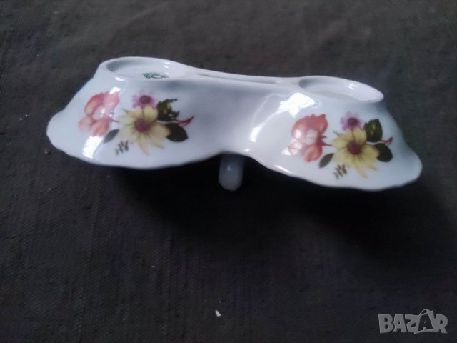 Продавам порцеланова Солница с позлата , цветя, петле, снимка 3 - Други - 38656612