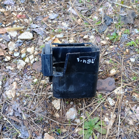 Рамка Лява Духалка Парно За Фолксваген Пасат Б4 1995г / VW Passat B4 1995y, снимка 2 - Части - 44664343