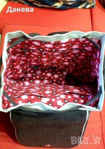 Дамска раница от плат с бродерия , снимка 4 - Раници - 51991327