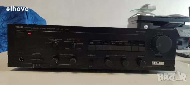 Стерео усилвател Yamaha AVC-30, снимка 2 - Ресийвъри, усилватели, смесителни пултове - 53282769