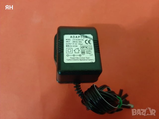 Английски Адаптор/Трансформатор 220V-240V /9V с Жак 5.5 мм, снимка 2 - Друга електроника - 50551353