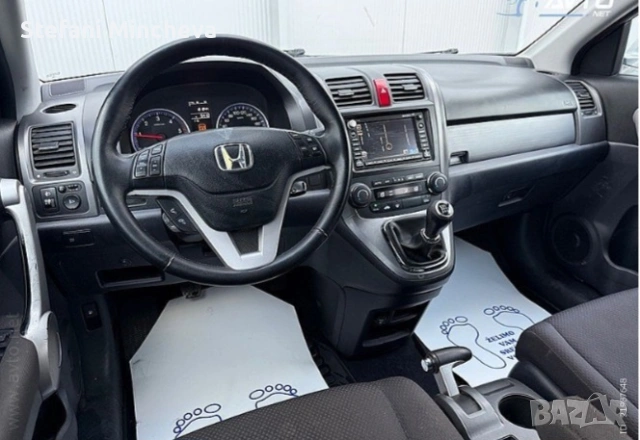 Хонда Cr-V безупречно състояние Навигация,Круз контрол,Нови Гуми Зимни внос от Словения, снимка 9 - Автомобили и джипове - 53325953