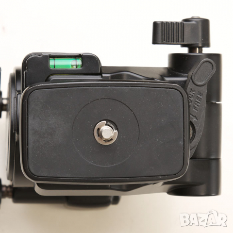 Фото панорамна глава: Velbon FHD-65D 3-Way Fluid Head, снимка 8 - Чанти, стативи, аксесоари - 36524153