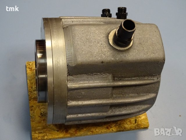 Хидравличен затегач Машстрой ИЗ-68x84, снимка 7 - Стругове - 36983167