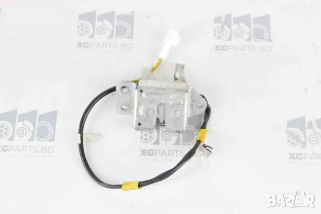 Брава 5-та врата - заден капак за Toyota Yaris I (1999-2005)