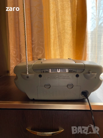 Радиокасетофон с CD Philips, снимка 7 - Радиокасетофони, транзистори - 54157847