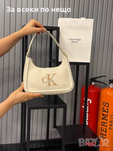 Calvin Klein Дамска Компактна Елегантна Чанта За Рамо Келвин Клайн - Различни Цветове Код SEM-205, снимка 7 - Чанти - 55774006