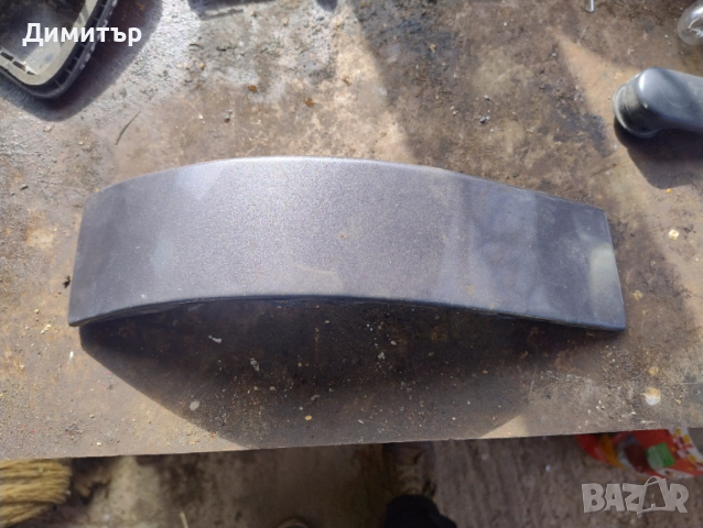 Лайсна Под Стоп Заден Ляв За Тойота Карина Седан 1995г / Toyota Carina Sedan 1995y