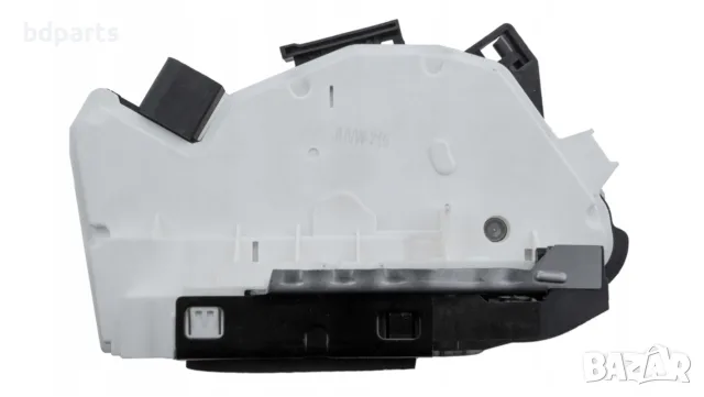 Брава за задна дясна врата, VW Tiguan 5N Face, CC, 6 ПИН,, снимка 4 - Части - 56142145