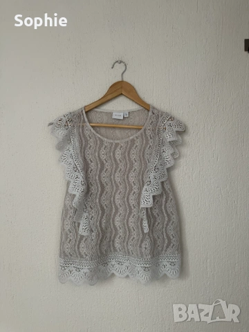 Дантелен топ Vila