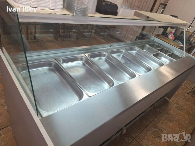 Топла витрина за храна, снимка 2 - Витрини - 53348043