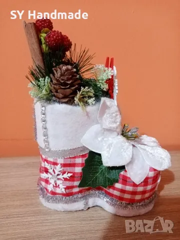 Коледен ботуш ръчна изработка , снимка 6 - Декорация за дома - 48022667