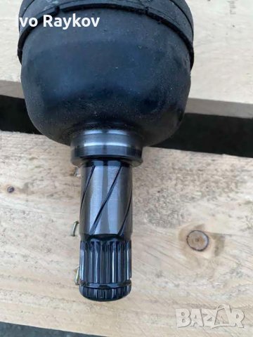 Volvo V70 ,предни полуоски , снимка 2 - Части - 42910892