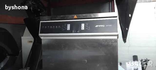 Съдомиялна Професионална Smeg, снимка 2 - Обзавеждане на кухня - 46035255