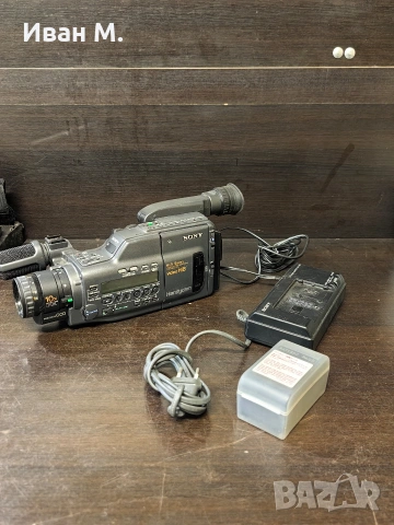 Стара видеокамера Sony Handycam , снимка 4 - Камери - 53874865