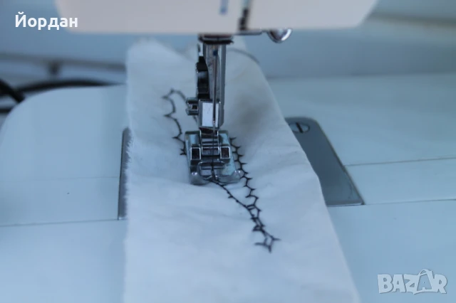 Шевна машина ''Singer-модел 8280'', снимка 5 - Шевни машини - 50798629