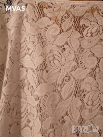 Бяла мрежеста блуза топ М размер дамска плаж бански, снимка 3 - Потници - 36856320