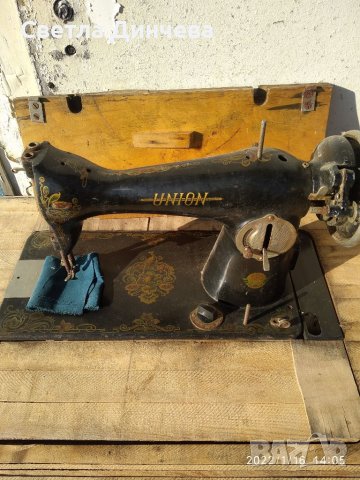 Стара шевна машина