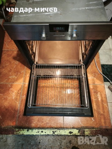 Фурна за вграждане Siemens , снимка 2 - Печки, фурни - 53057034