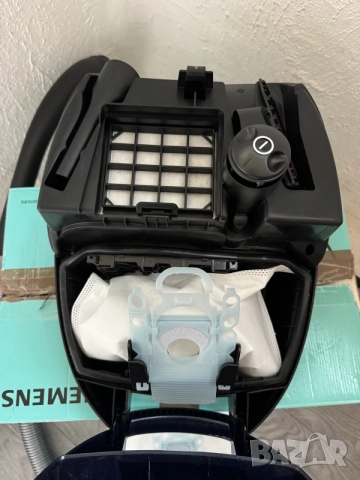 Прахосмукачка с Торба Siemens Synchropower VS06A111 600W, снимка 5 - Прахосмукачки - 56167649