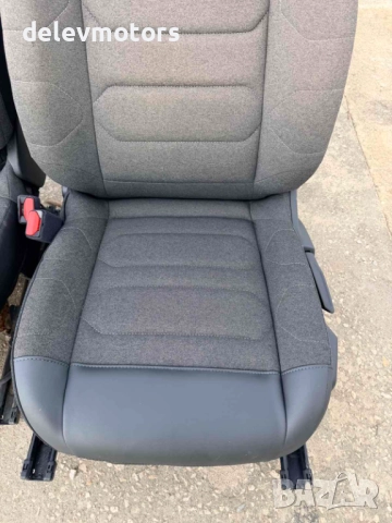 Салон, седалки предни и задни от Citroen C4 3B 1.5 Blue HDI, 131 ph., engine YHZB, 5 000 km, снимка 9 - Части - 52692602