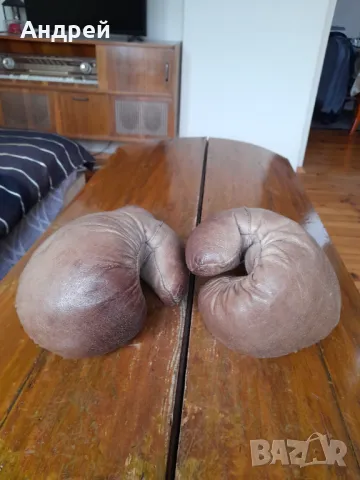 Стари боксови ръкавици #3