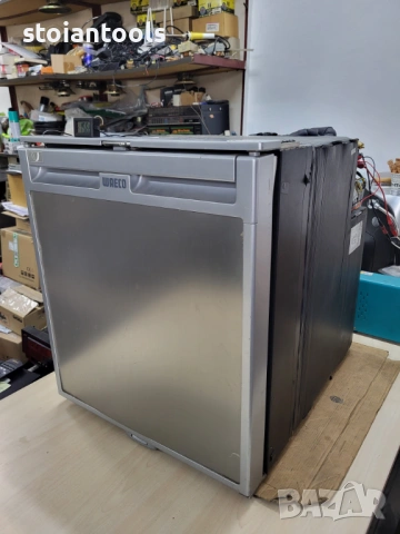 WAECO 12V компресорен хладилник каравана кемпер бус, снимка 2 - Части - 54214133