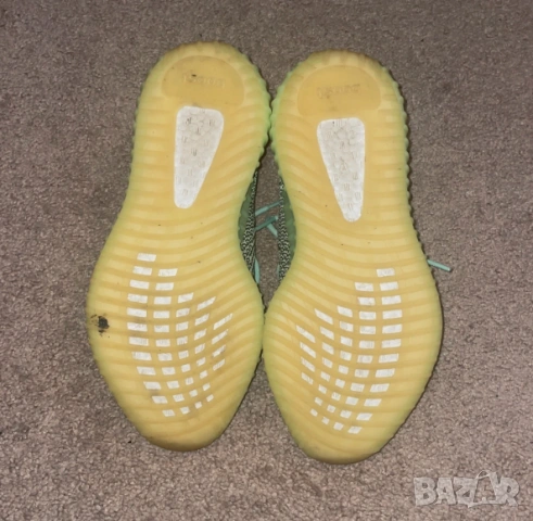 adidas Yeezy Boost 350 V2 „Yeezreel“  номер 43 1/3 оригинални маратонки , снимка 7 - Маратонки - 54259785