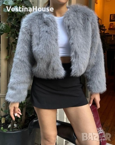 Късо яке с пух , снимка 2 - Якета - 54171183