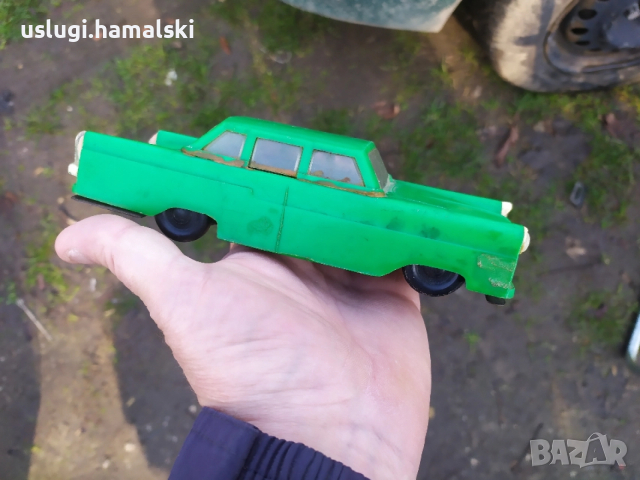 Стара играчка/автомобил