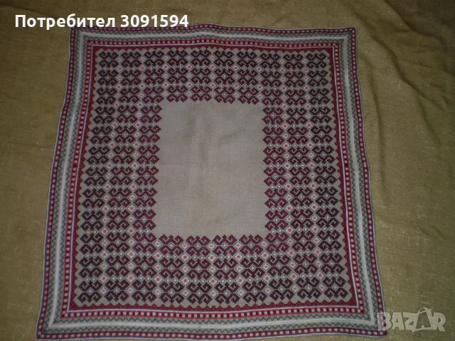 Ръчно бродирана ленена покривка за маса каре, снимка 4 - Други ценни предмети - 49441018