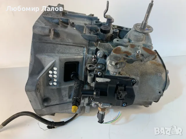 Скоростна кутия Peugeot 3008 5008 1.6 THP 09г. 9686219510, снимка 4 - Части - 49901663