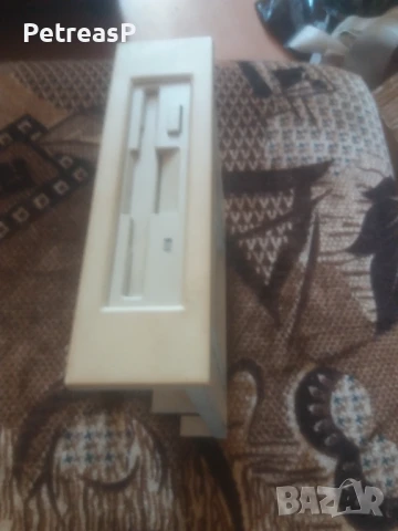 Флопи 1.44 МВ 3,14" с преходна шина към 5,25 ", снимка 2 - Други - 50595421