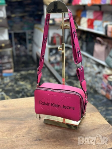 чанти calvin klein, снимка 6 - Чанти - 51442103