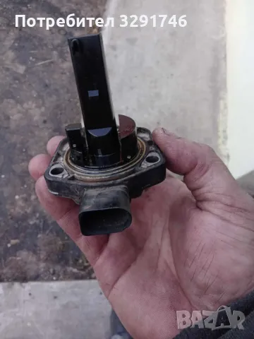 Датчик ниво масло за Волксваген Голф 4 1.9TDI 116к.с 1999г, снимка 3 - Части - 48346516