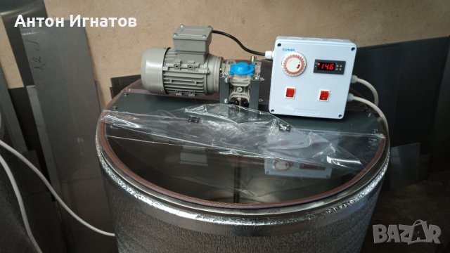 Машина за инвертиран сироп ХОМОГЕНИЗАТОР  Матуратор с подгряване, снимка 10 - За пчели - 38594193