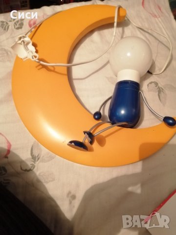 Месечина лампа 