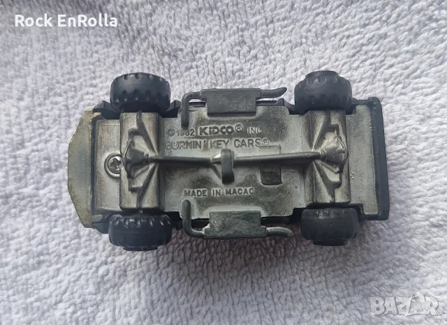 KIDCO ®1982 BURNIN' KEY CARS , снимка 12 - Колекции - 56013999