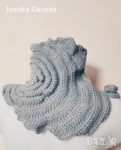 Дамски комплект от шал-яка и ръкавици без пръсти, снимка 3 - Шалове - 52132497