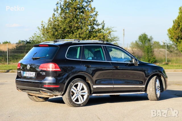 Фолксваген Туарег (VW Touareg ) дизел, 240 к.с. 2010 г. въздушно окачване ACC 360° камери, снимка 3 - Автомобили и джипове - 54315621
