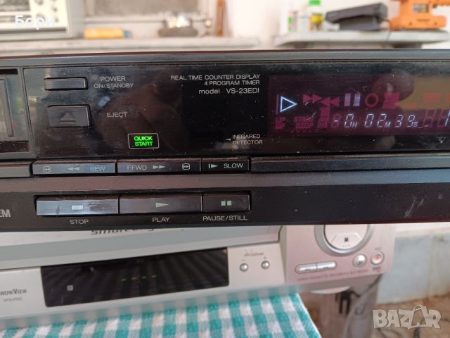 AKAI VS-23EDI произведено в България, снимка 2 - Плейъри, домашно кино, прожектори - 42681762