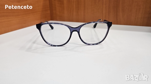 Рамка за очила Guess, снимка 3 - Слънчеви и диоптрични очила - 52007953