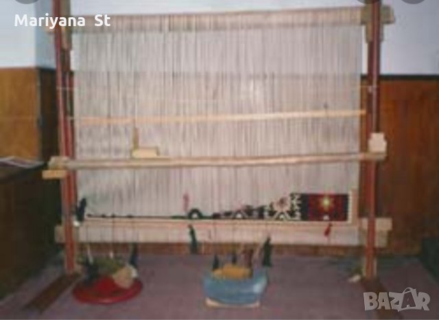 Голям вертикален стан за килими