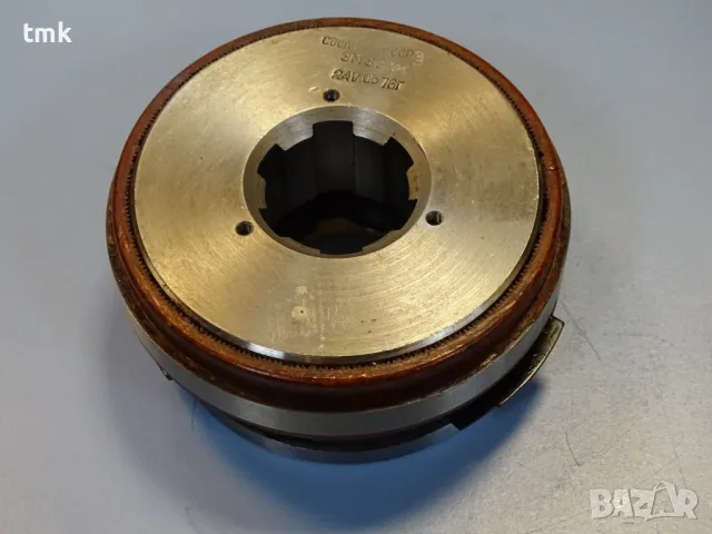 Електромагнитен съединител ЭМ-32У4(ЕМ-32У4) electromagnetic multi-plate clutch 24VDC, снимка 4 - Резервни части за машини - 47490815