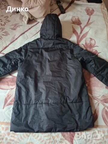 Шуба Jako!+Подарък тениска Jako!, снимка 2 - Якета - 54069012