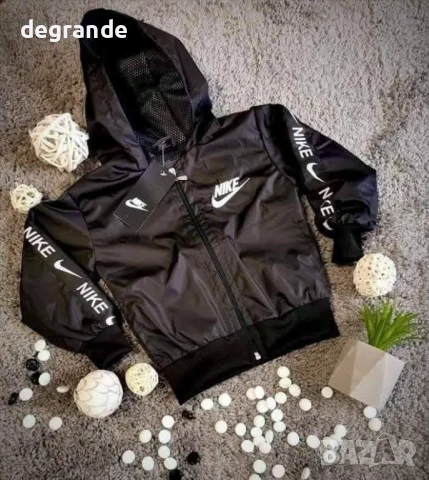 Детска ветровка  Nike бродирано лого