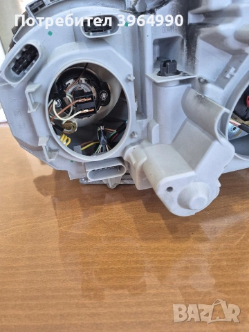 Кристален Неразличим от нов десен фар BOSCH за Мерцедес С клас W203 КСЕНОН , снимка 6 - Части - 53064269